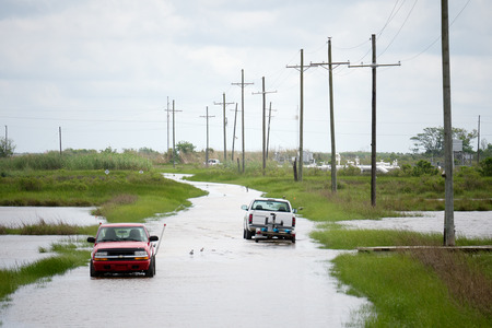 Vägarna vid Mississippideltat är ofta översvämmade