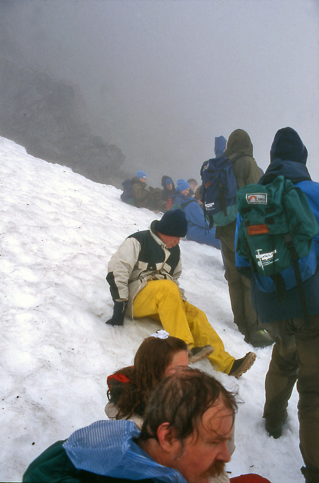 035 Väntan på 2000 m. höjd nedanför Sydtoppen 1991