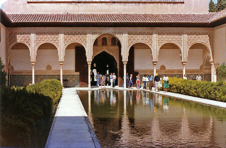 Interiör-från-Alhambra-i-Granada-Spanien-1979